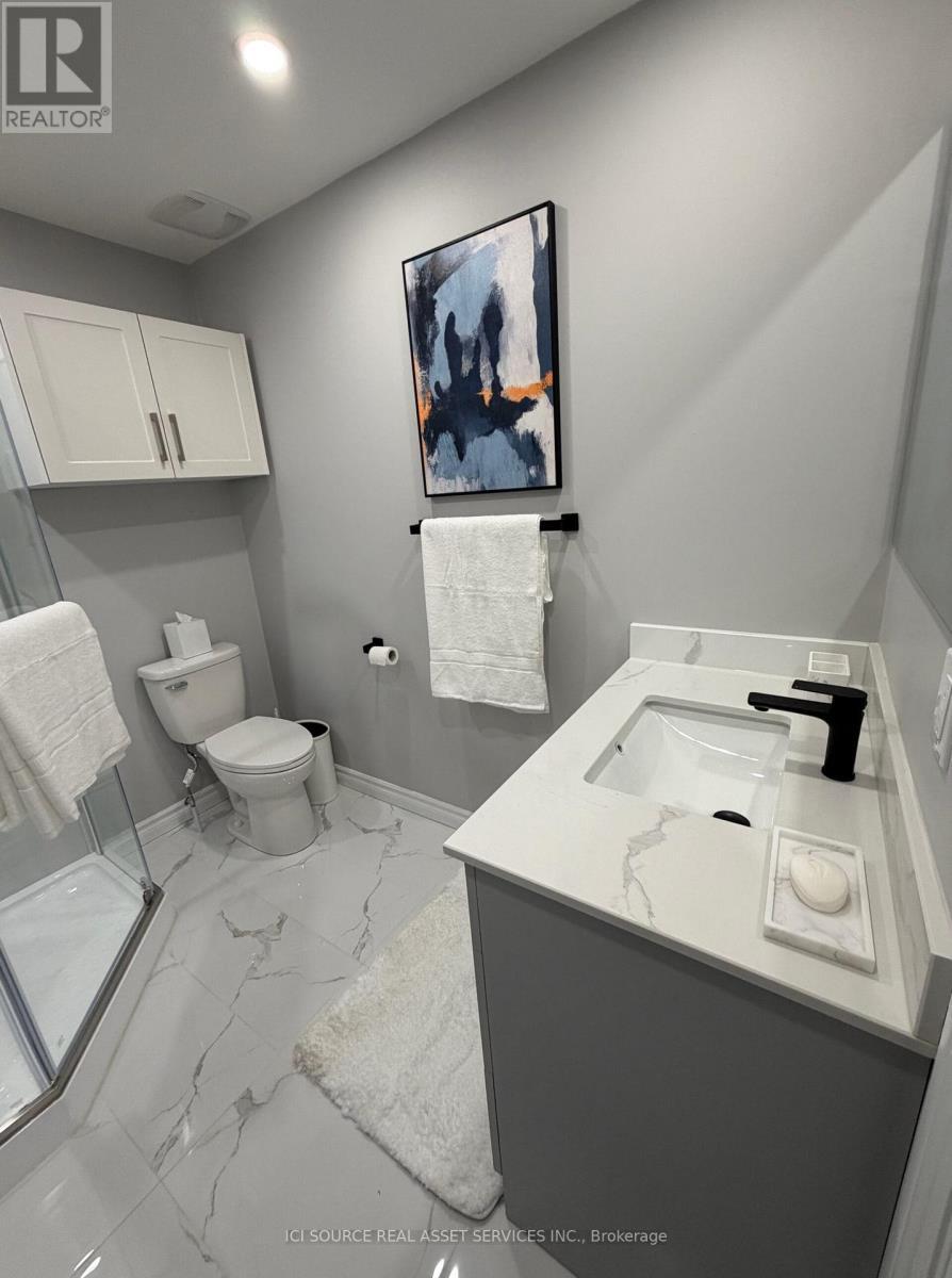 C - 44 Patterson Avenue, Brantford, ON - Indoor Photo Showing Bathroom
