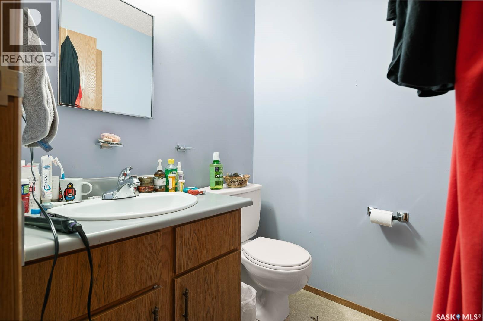 4008 Dewdney Avenue, Regina, SK - Indoor Photo Showing Bathroom