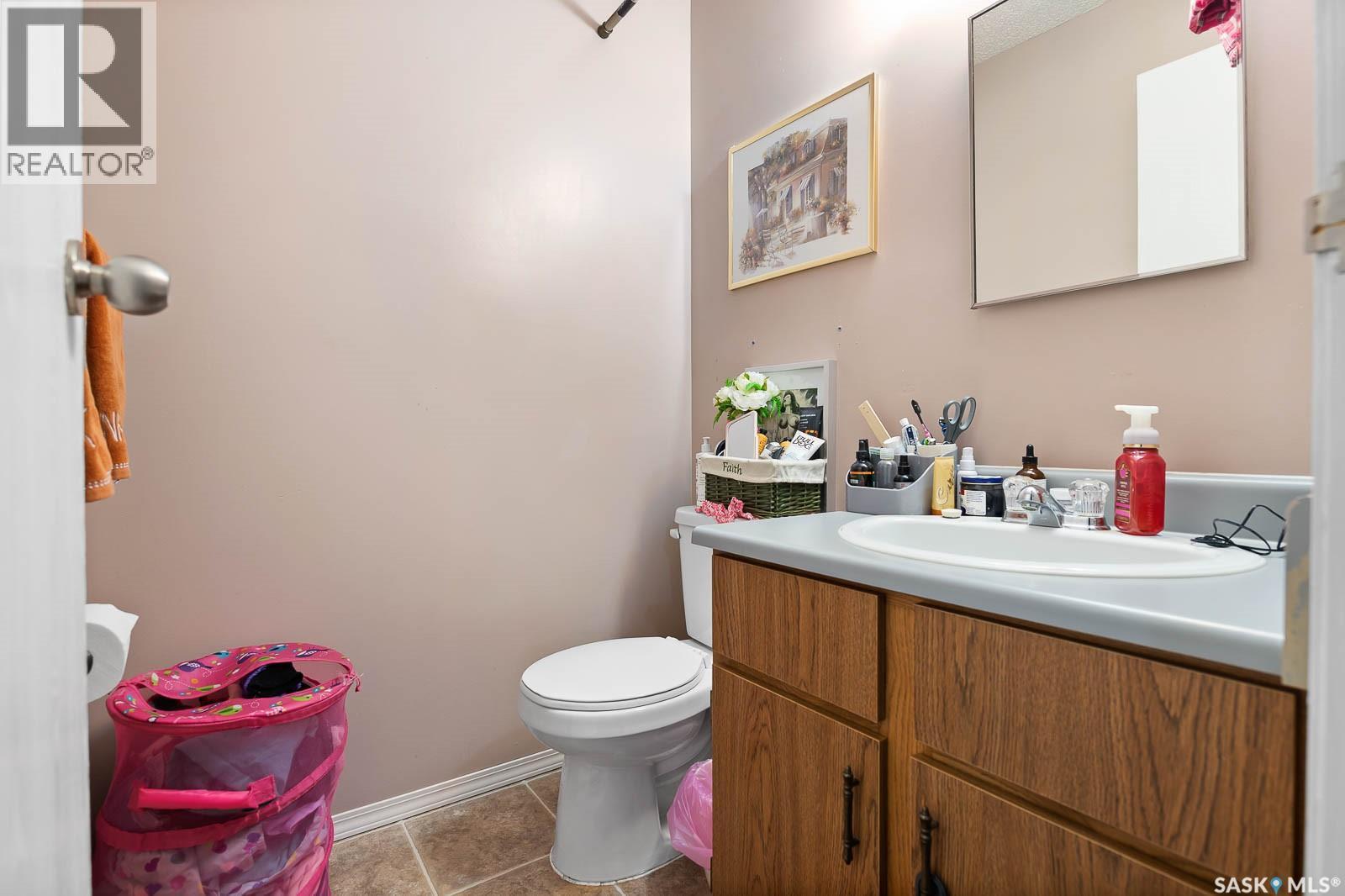 4008 Dewdney Avenue, Regina, SK - Indoor Photo Showing Bathroom