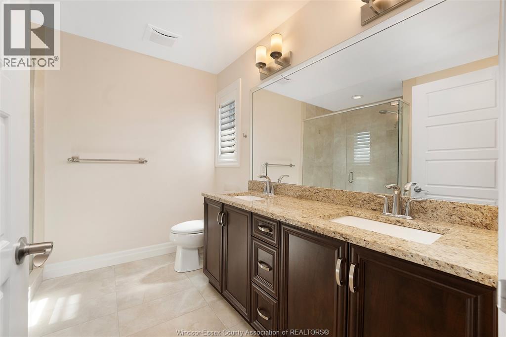 1345 Deer Run Trail, Lakeshore, ON - Indoor Photo Showing Bathroom