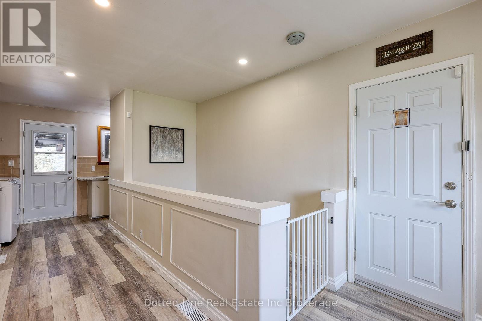 34 Albert Street, Norfolk (Langton), ON - Indoor Photo Showing Other Room