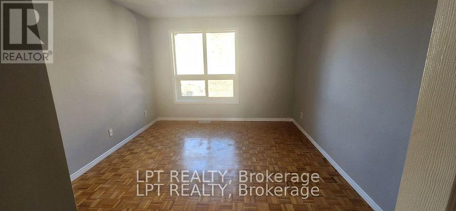 467 Parkdale Avenue, Ottawa, ON - Indoor Photo Showing Other Room