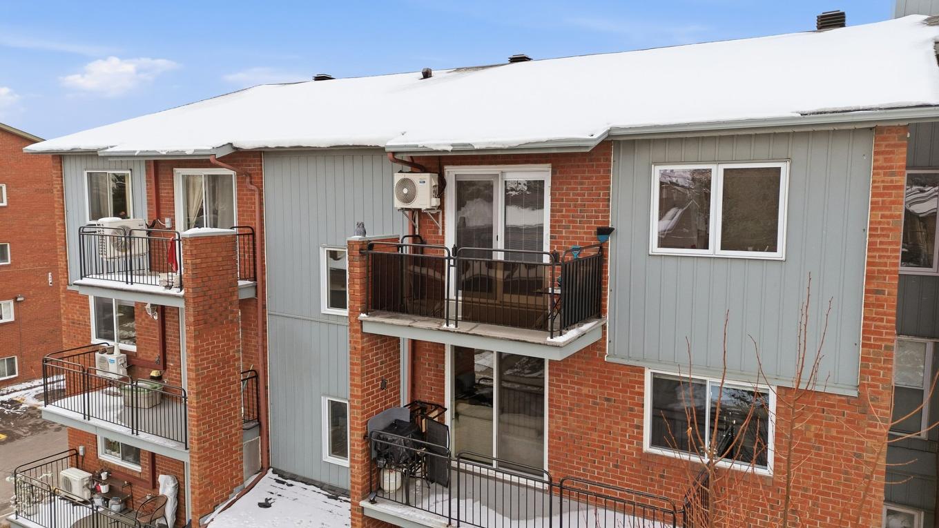 Vue d'ensemble - 402-3360 Rue Charles-Best, Laval (Chomedey), QC - Outdoor With Exterior