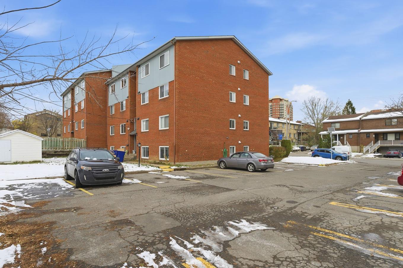 Façade - 402-3360 Rue Charles-Best, Laval (Chomedey), QC - Outdoor With Exterior