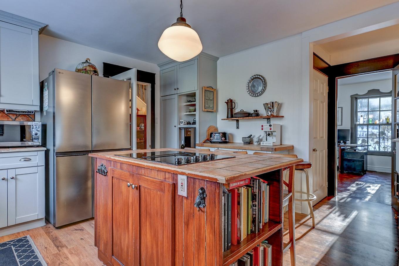 Kitchen - 1325 Rue De La Laurentie, Sainte-Adèle, QC - Indoor Photo Showing Kitchen With Double Sink