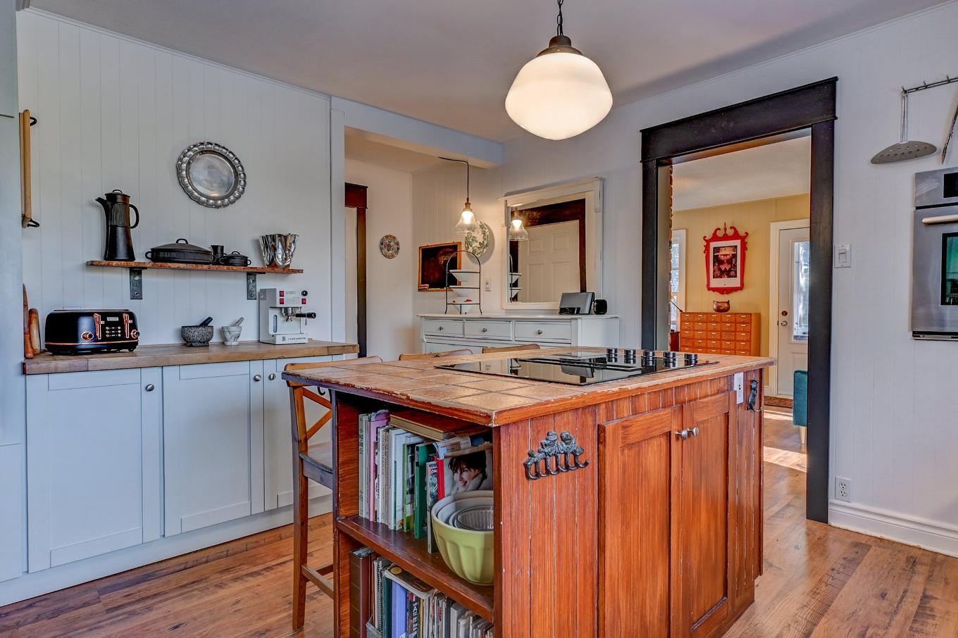 Kitchen - 1325 Rue De La Laurentie, Sainte-Adèle, QC - Indoor Photo Showing Kitchen