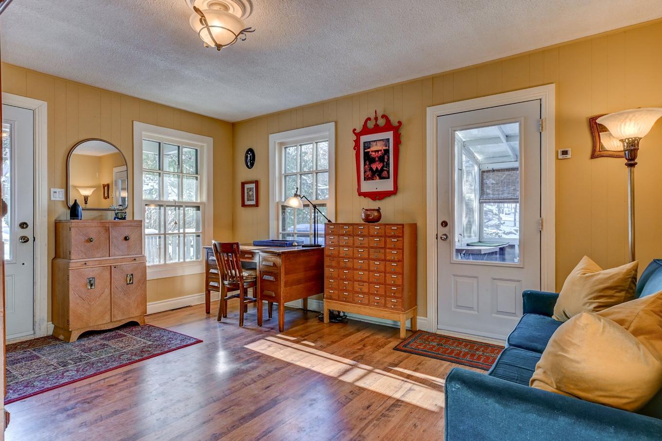 Exterior entrance - 1325 Rue De La Laurentie, Sainte-Adèle, QC - Indoor