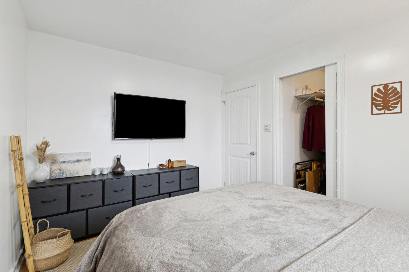 Primary bedroom - 278 Rue R.-Rollin, Gatineau (Gatineau), QC - Indoor Photo Showing Bedroom