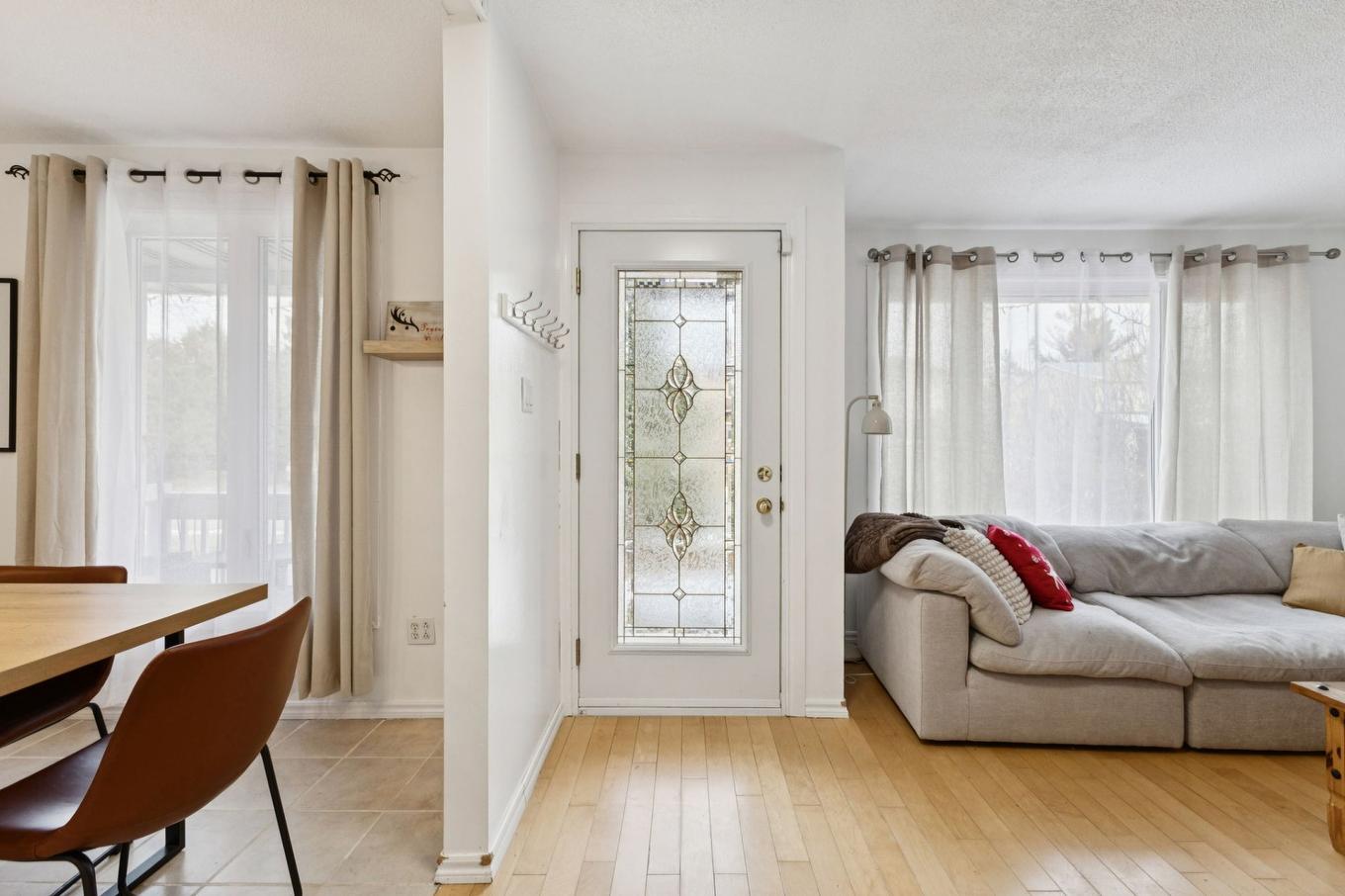 Hall - 278 Rue R.-Rollin, Gatineau (Gatineau), QC - Indoor Photo Showing Living Room
