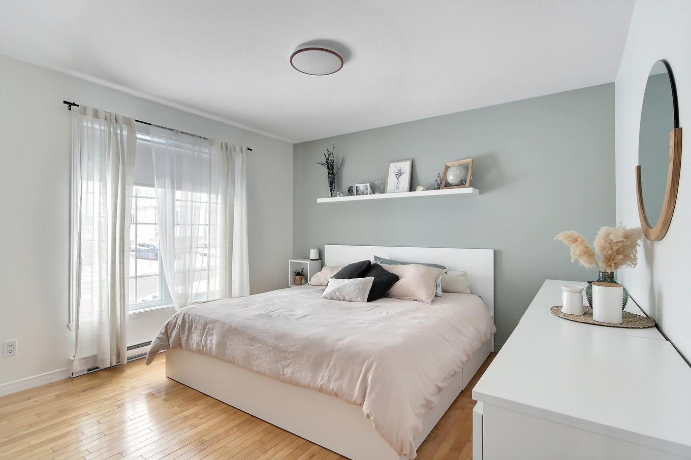 Chambre à coucher principale - 98 Rue Des Hayes, Québec (Beauport), QC - Indoor Photo Showing Bedroom
