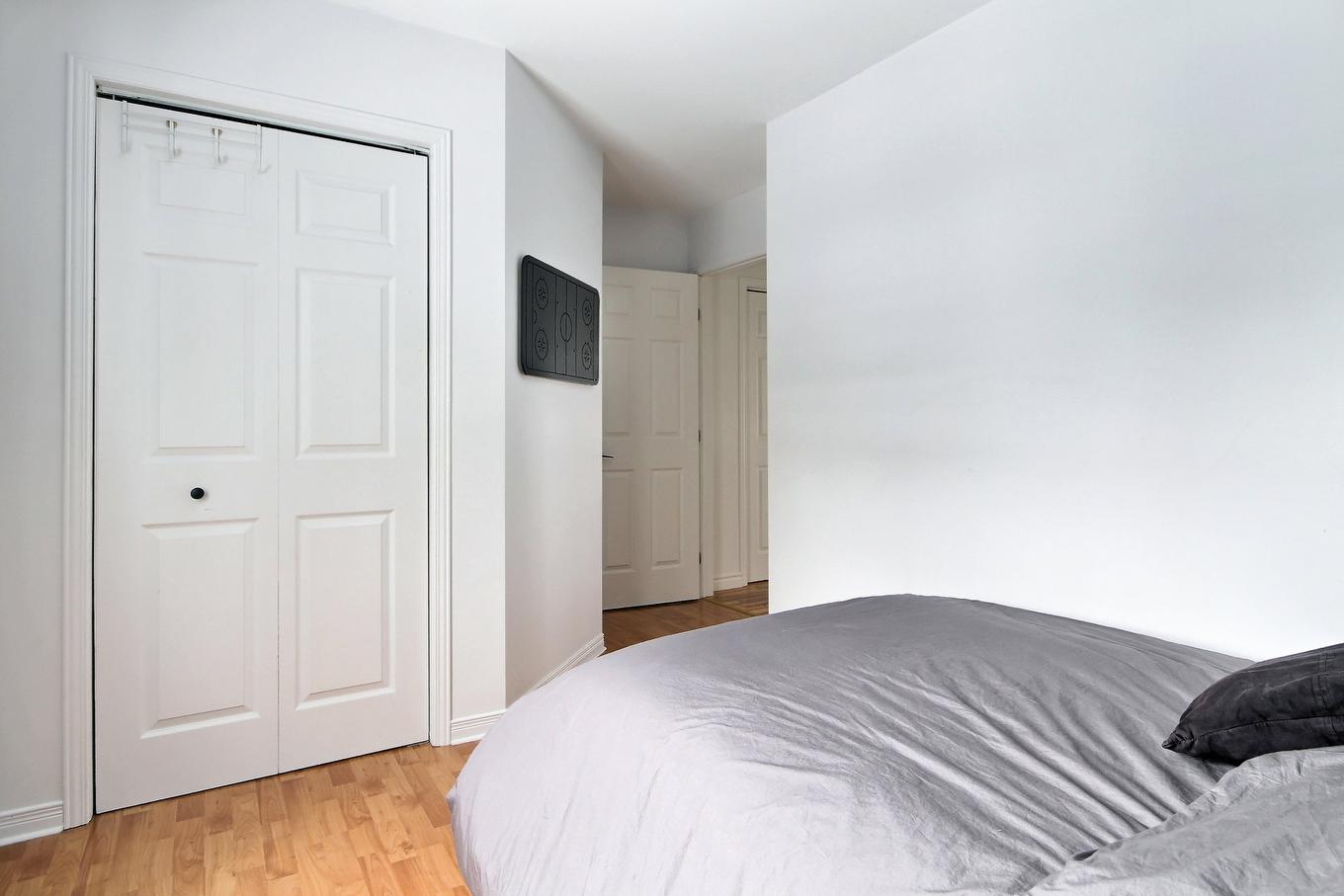 Chambre à coucher - 98 Rue Des Hayes, Québec (Beauport), QC - Indoor Photo Showing Bedroom