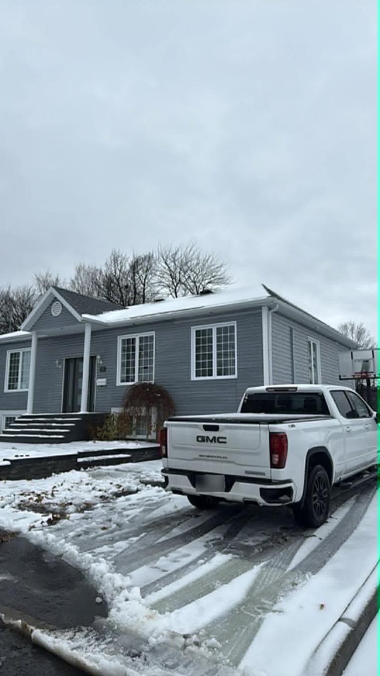 Frontage - 98 Rue Des Hayes, Québec (Beauport), QC - Outdoor With Facade