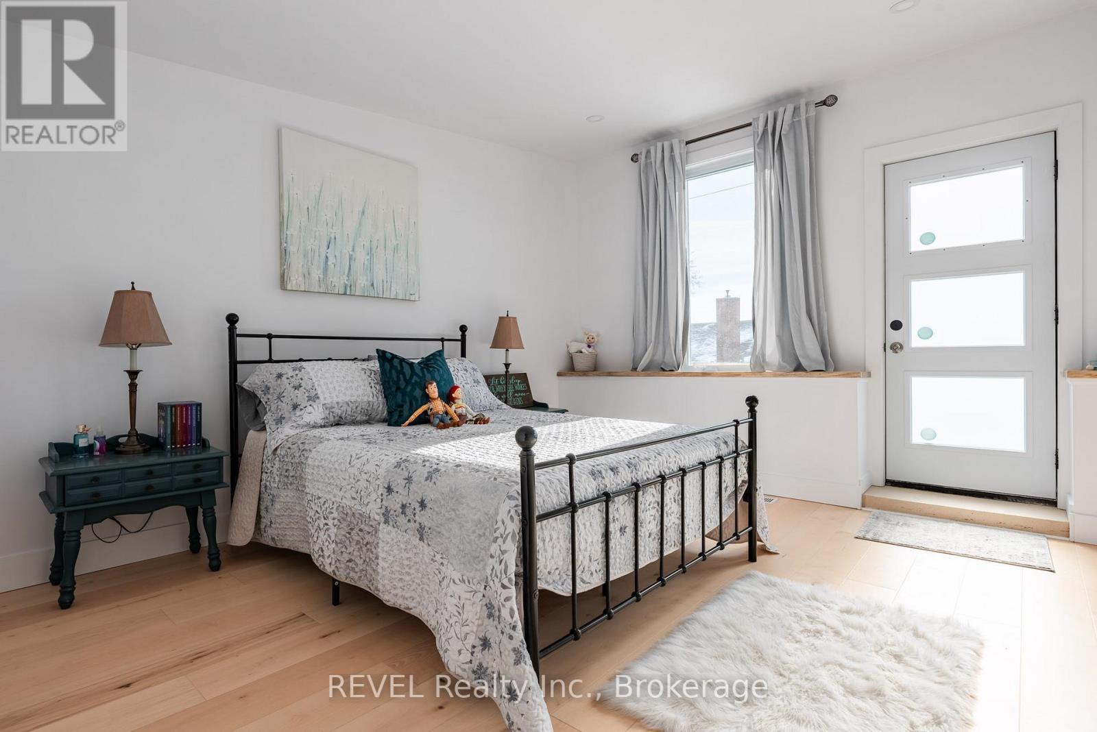 Second floor bedroom - 80 Lighthouse Drive, Haldimand (Dunnville), ON - Indoor Photo Showing Bedroom
