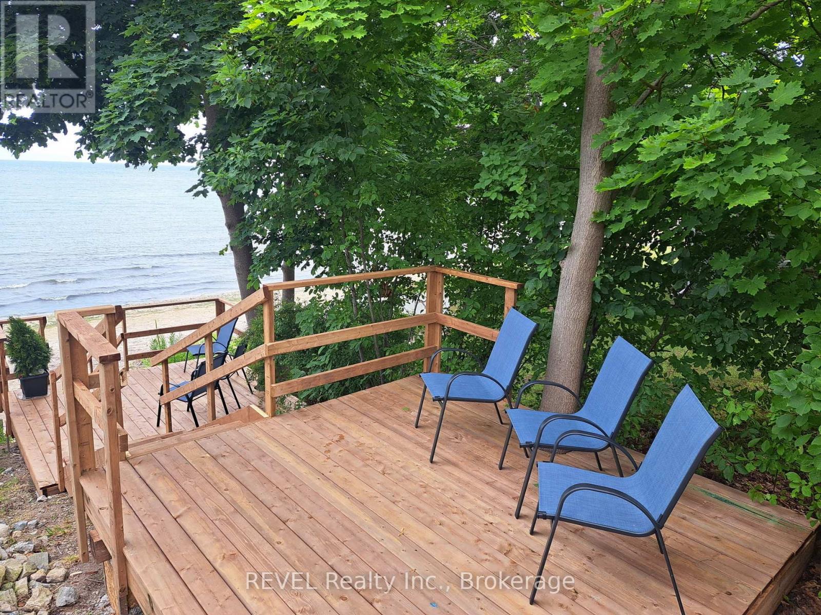 80 Lighthouse Drive, Haldimand (Dunnville), ON - Outdoor With Body Of Water With Deck Patio Veranda