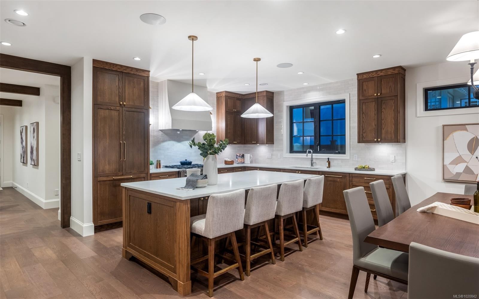 2189 Beaverbrooke St, Oak Bay, BC