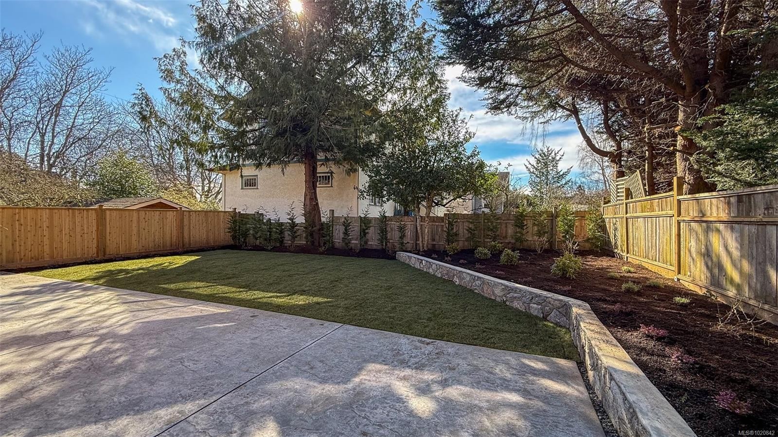 2189 Beaverbrooke St, Oak Bay, BC