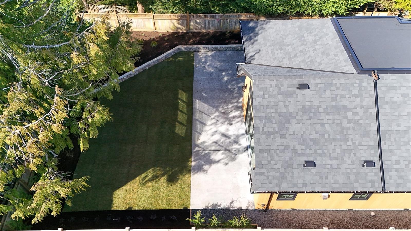 2189 Beaverbrooke St, Oak Bay, BC