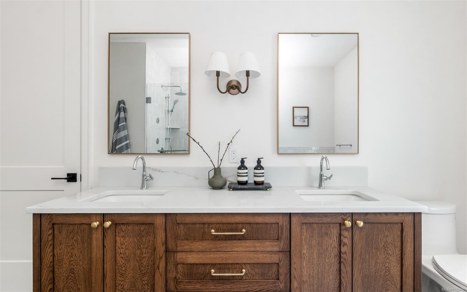 2189 Beaverbrooke St, Oak Bay, BC