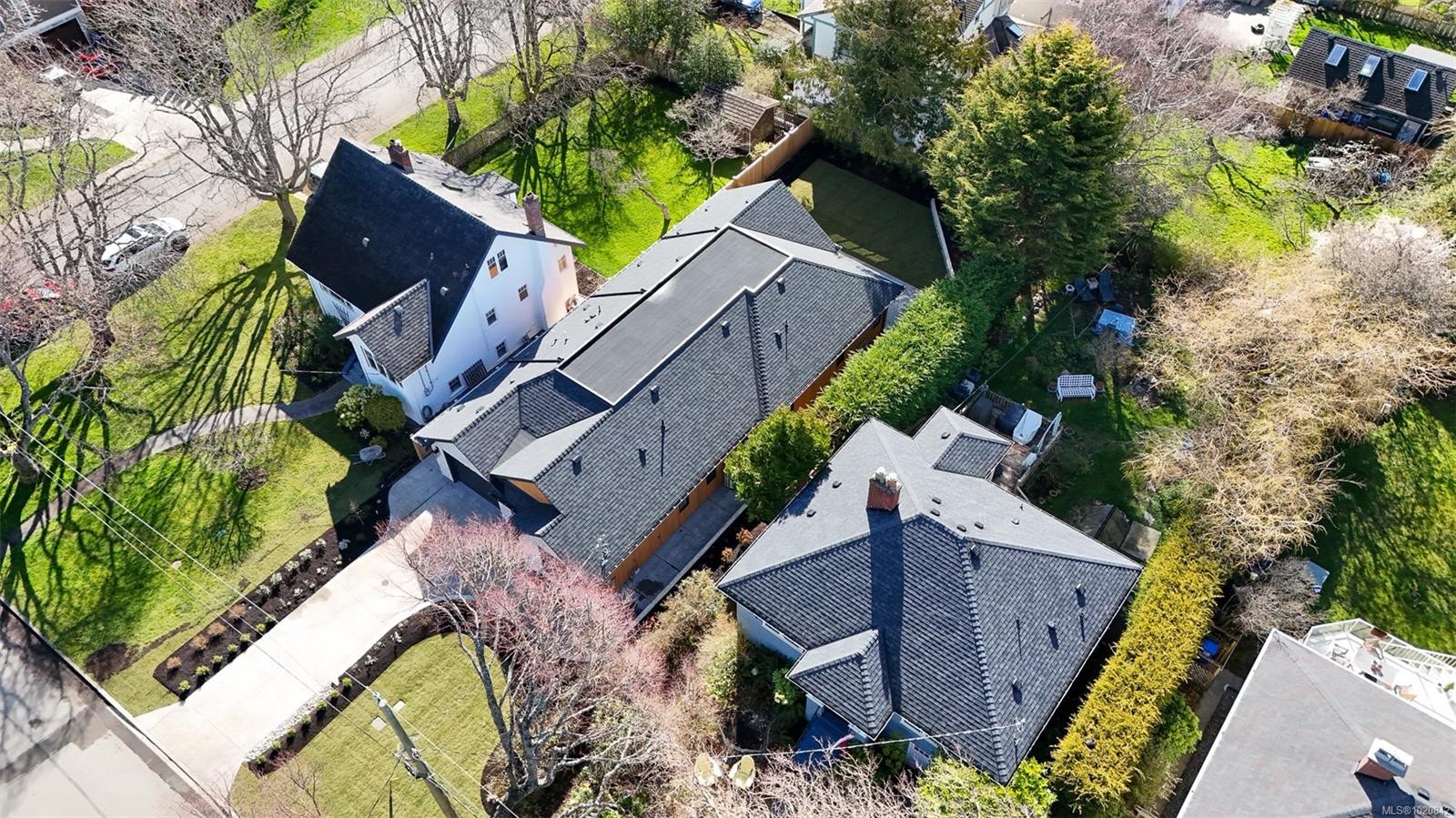 2189 Beaverbrooke St, Oak Bay, BC