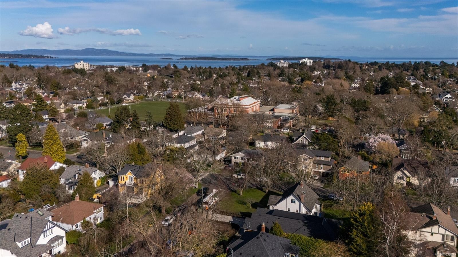 2189 Beaverbrooke St, Oak Bay, BC