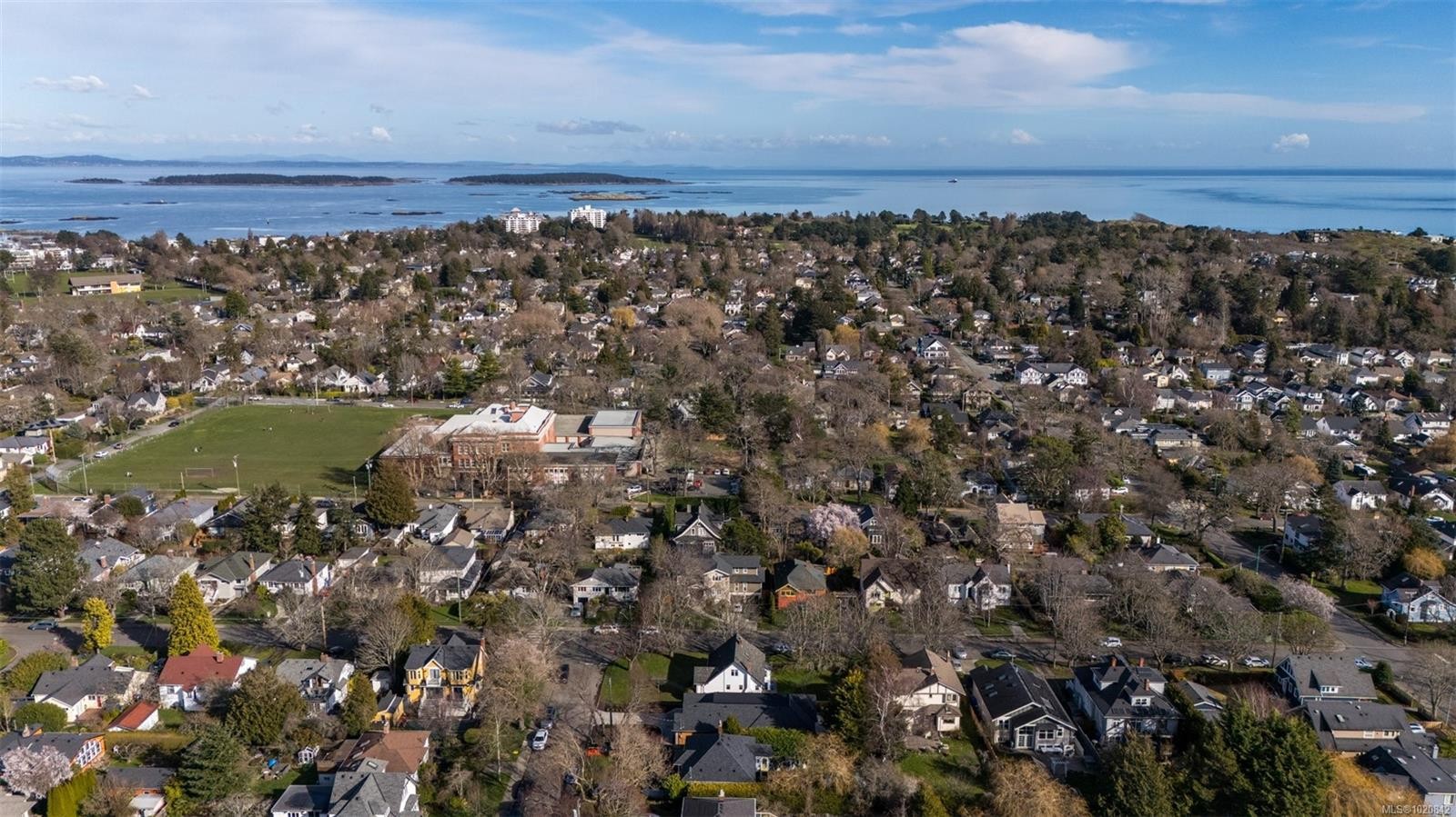 2189 Beaverbrooke St, Oak Bay, BC