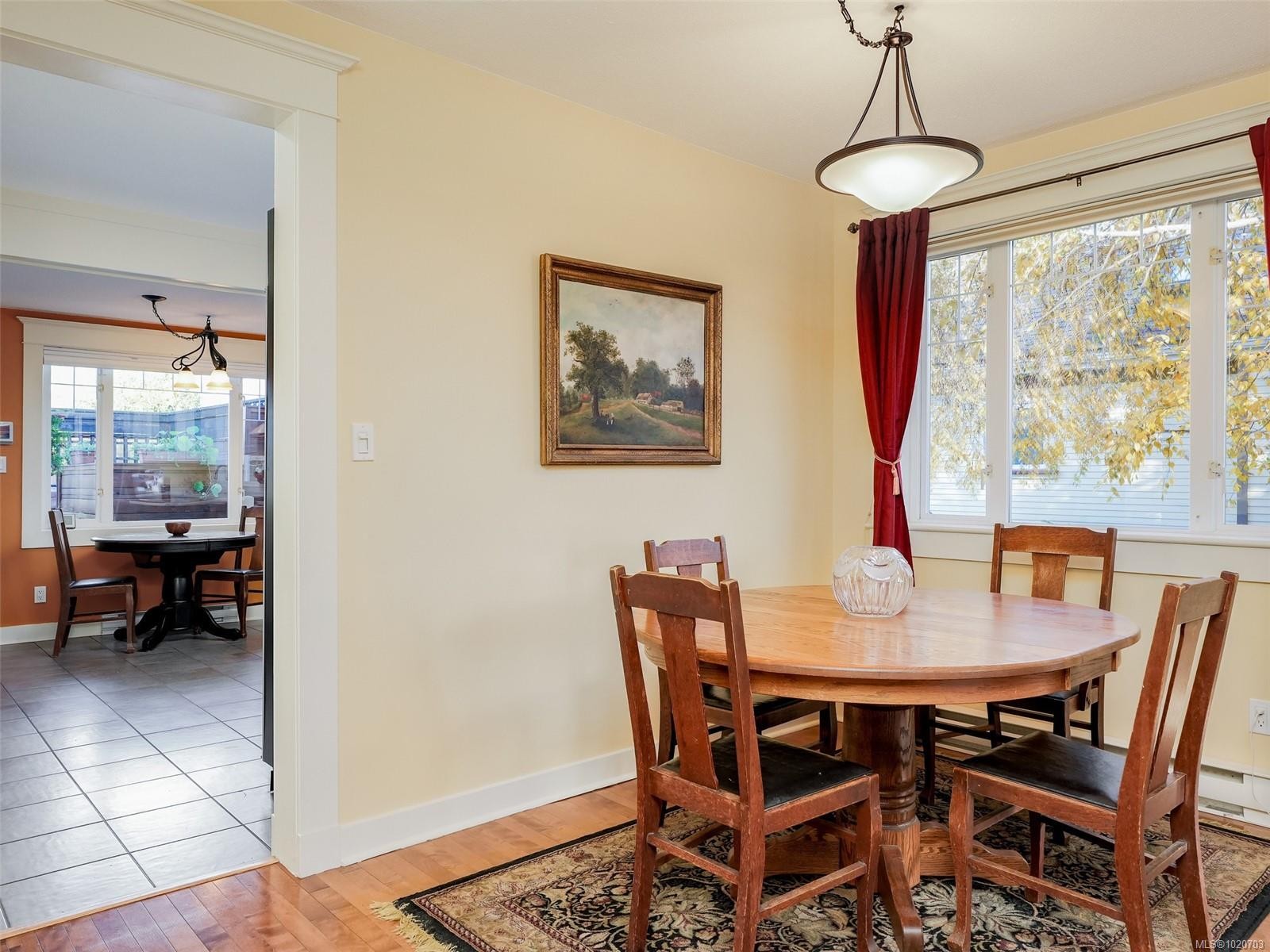 1152 Chapman St, Victoria, BC