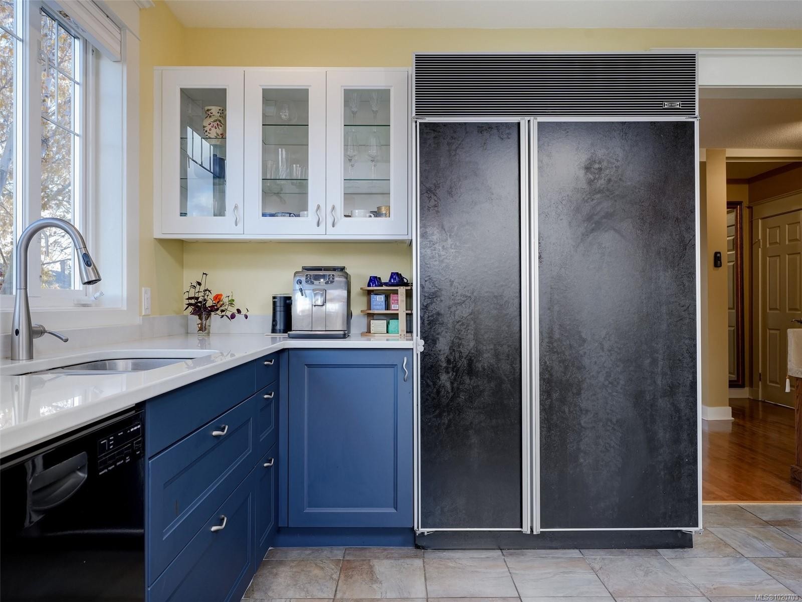 1152 Chapman St, Victoria, BC