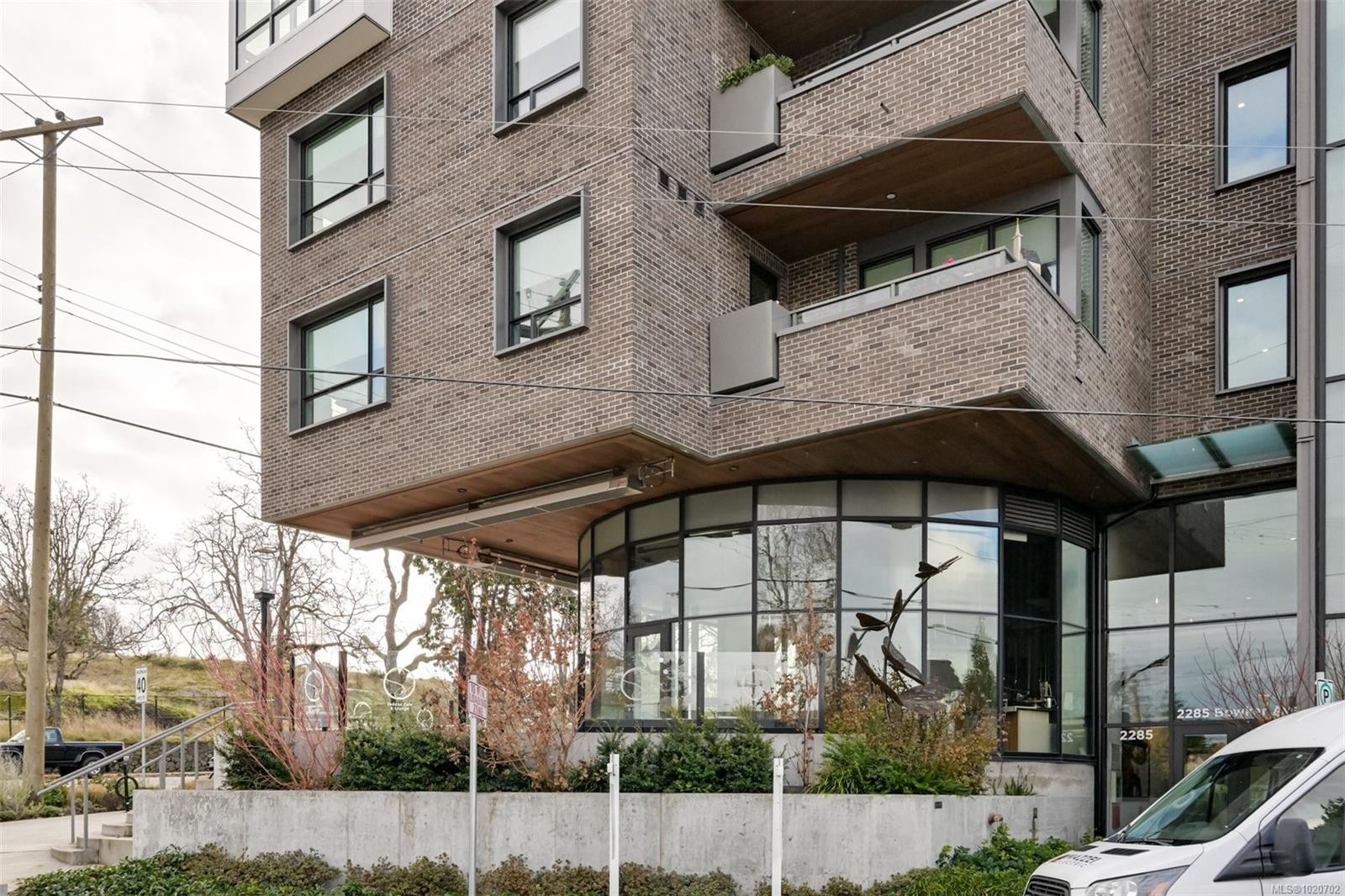 Ph5-2285 Bowker Ave, Oak Bay, BC - Outdoor With Exterior