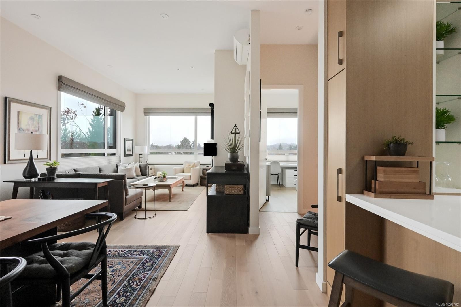 Ph5-2285 Bowker Ave, Oak Bay, BC - Indoor Photo Showing Other Room