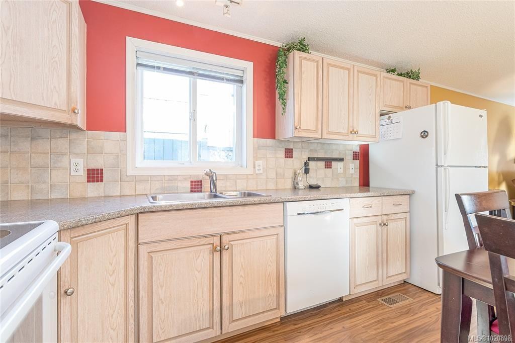 3955 Valewood Dr, Nanaimo, BC