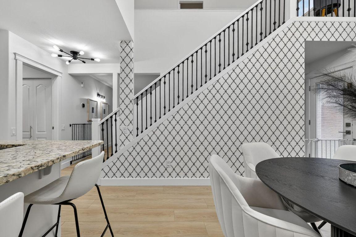 667 South Crest Drive, Kelowna, BC - Indoor