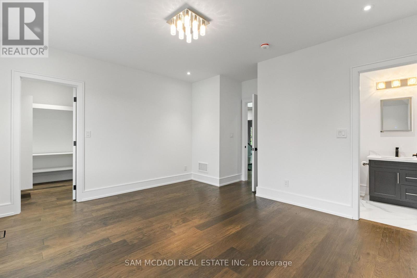 193 Mateo Place, Mississauga, ON - Indoor Photo Showing Other Room