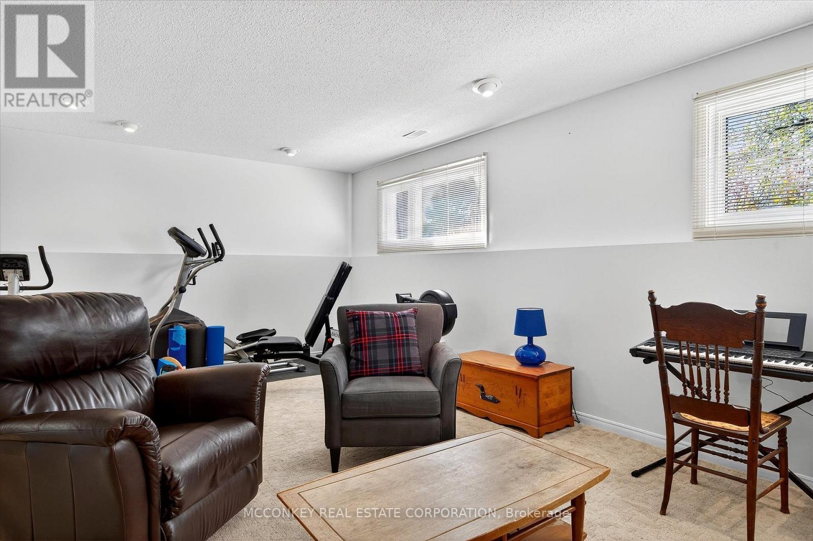 1216 Hilliard Street, Peterborough (Northcrest Ward 5), ON - Indoor