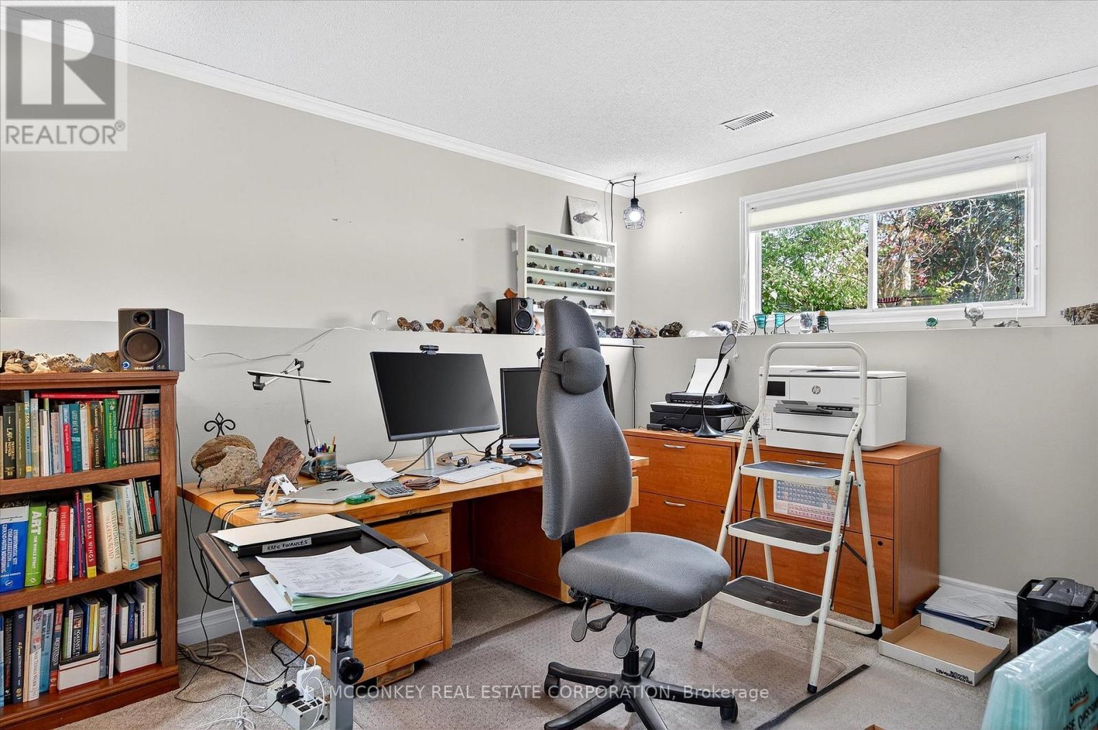 Lower area 4th Bedroom - 1216 Hilliard Street, Peterborough (Northcrest Ward 5), ON - Indoor Photo Showing Office