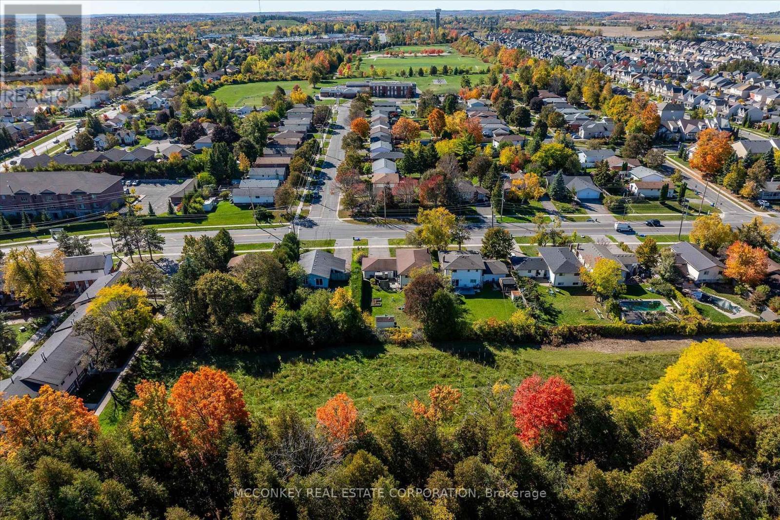 1216 Hilliard Street, Peterborough (Northcrest Ward 5), ON - Outdoor With View