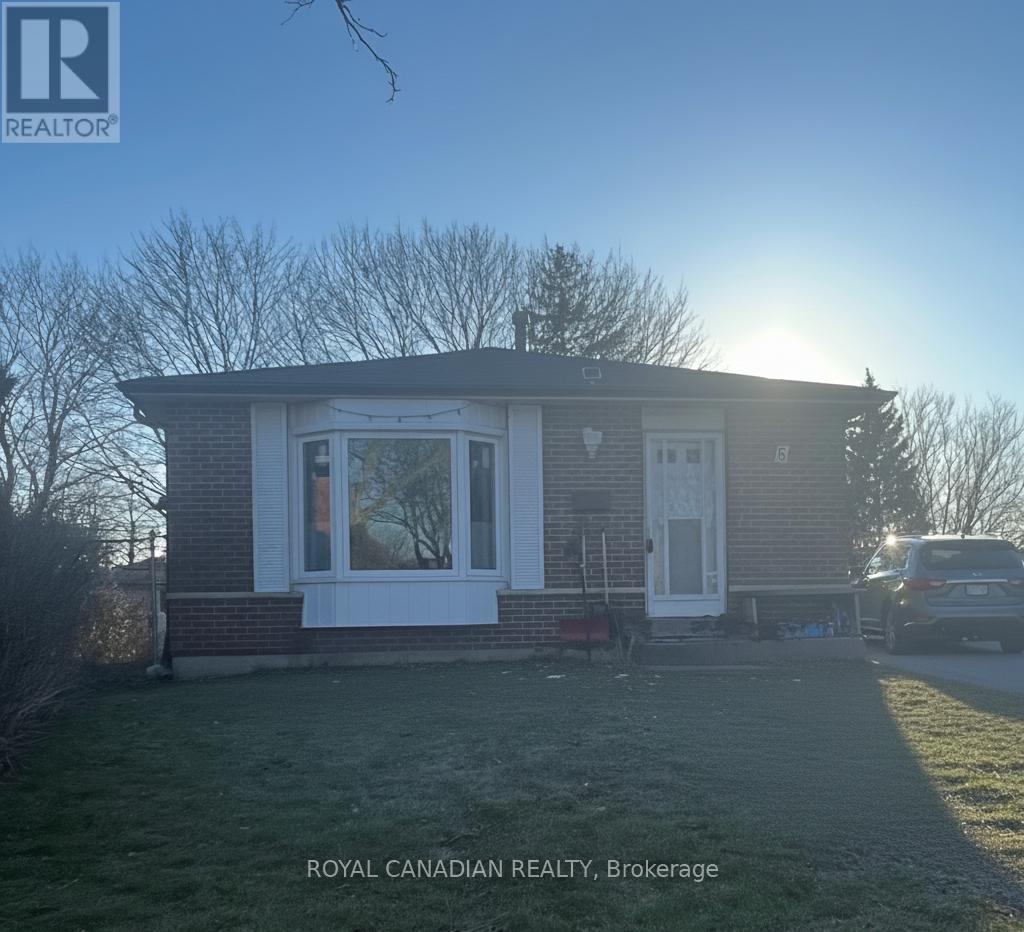 Upper - 6 O'Henry Grove, Toronto, ON - Outdoor