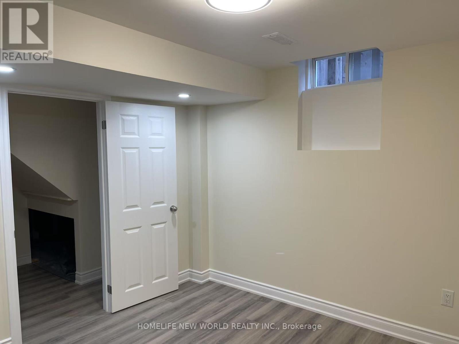 (Lower) - 356 Coachwhip Trail, Newmarket, ON - Indoor Photo Showing Other Room