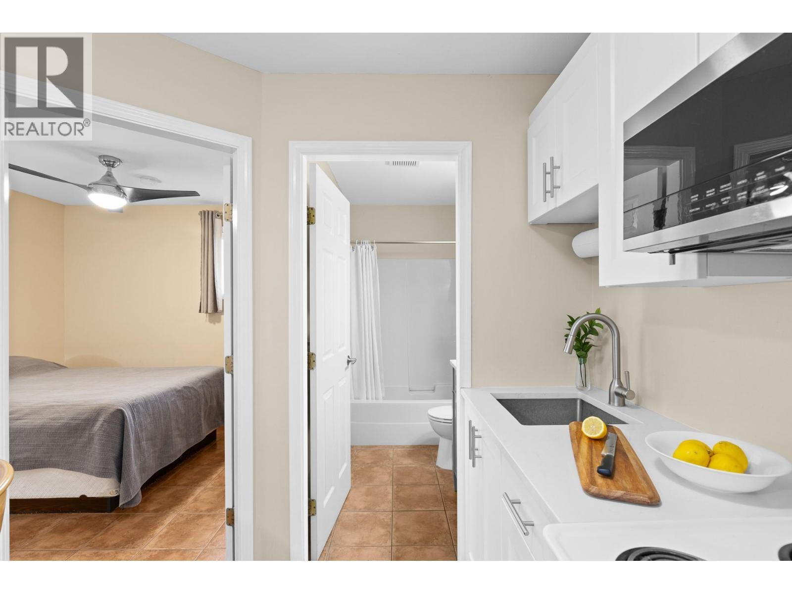 7310 Main Street Unit# 207, Osoyoos, BC - Indoor