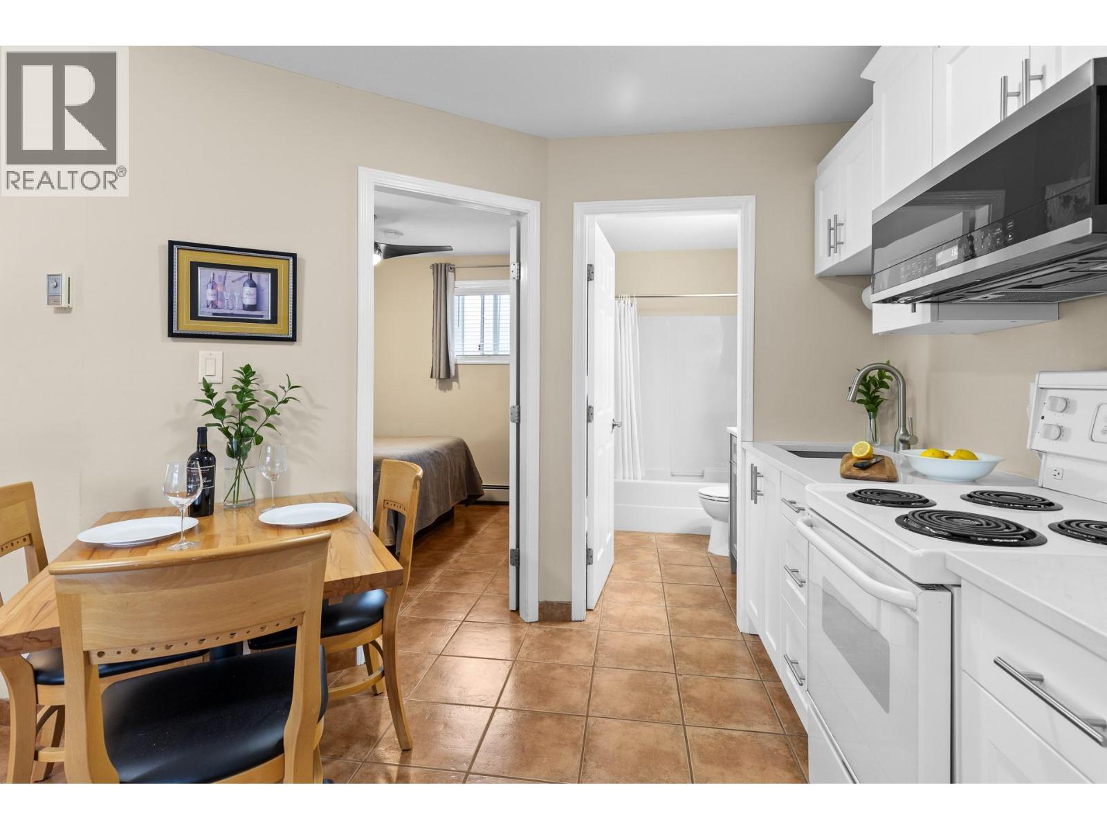 7310 Main Street Unit# 207, Osoyoos, BC - Indoor