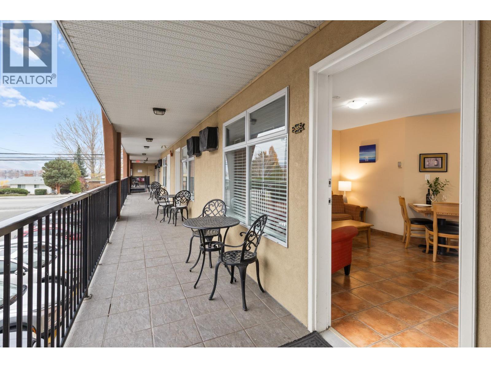 7310 Main Street Unit# 207, Osoyoos, BC - Outdoor With Exterior