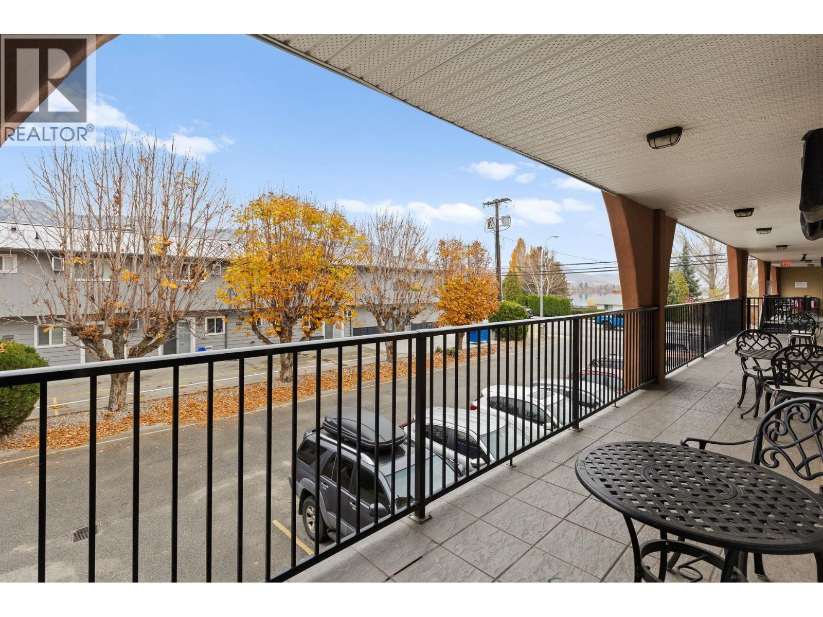 7310 Main Street Unit# 207, Osoyoos, BC - Outdoor With Exterior