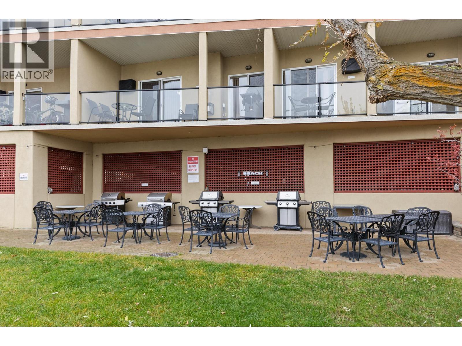 7310 Main Street Unit# 207, Osoyoos, BC - Outdoor With Exterior