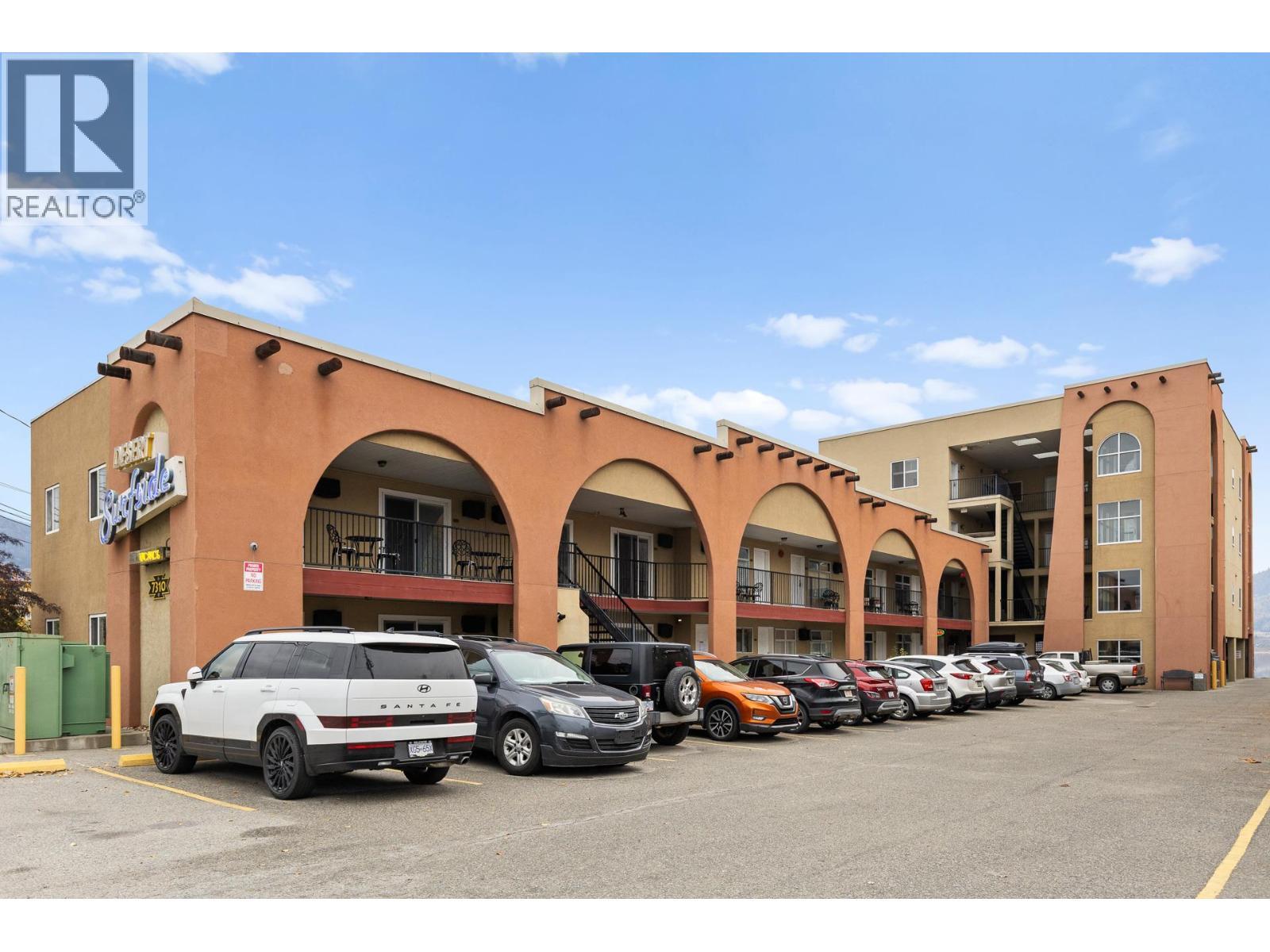 7310 Main Street Unit# 207, Osoyoos, BC - Outdoor