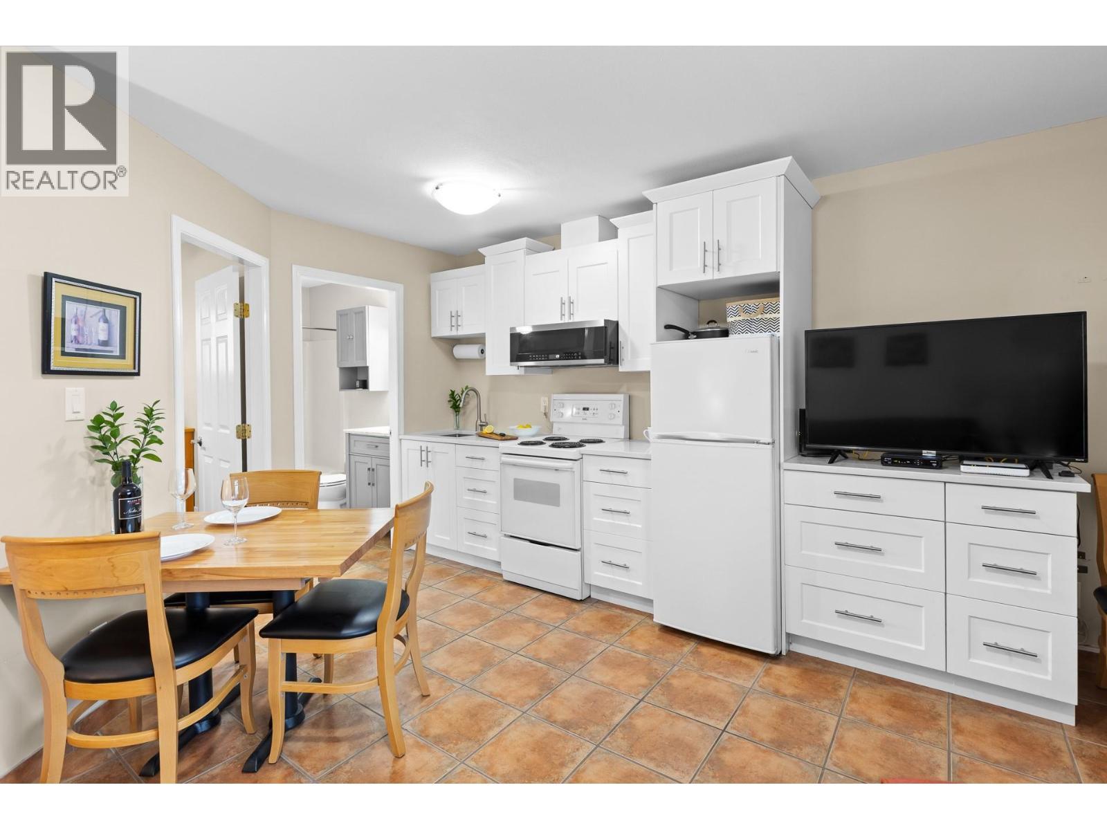 7310 Main Street Unit# 207, Osoyoos, BC - Indoor