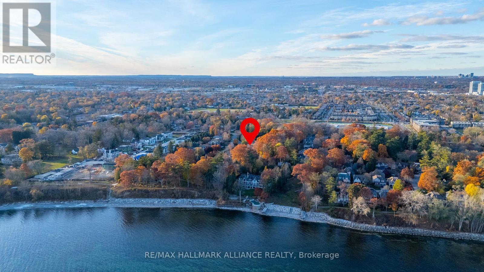 130 Tavistock Square, Oakville, ON - Outdoor With Body Of Water With View