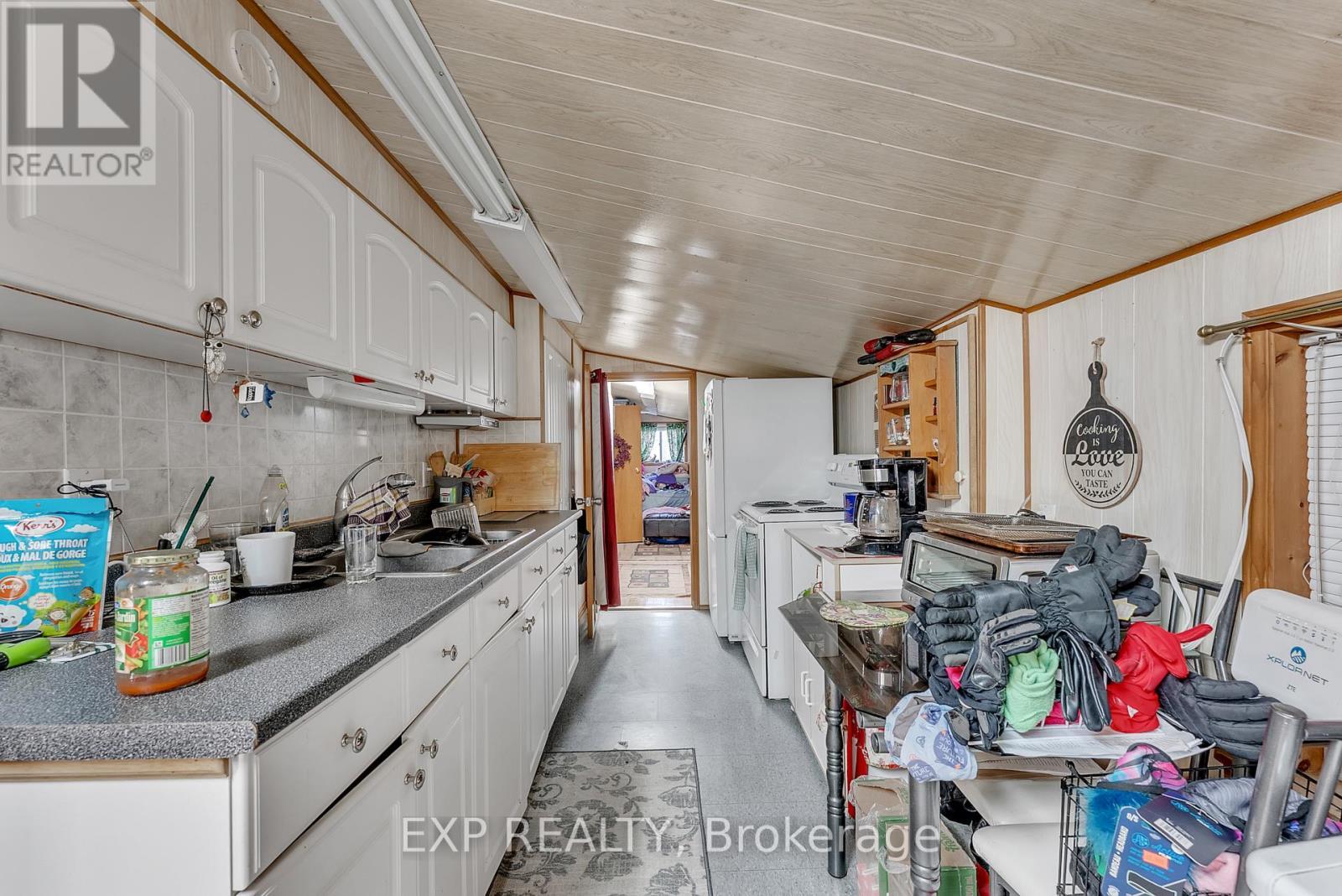 155 Frankford Road, Stirling-Rawdon (Stirling Ward), ON - Indoor Photo Showing Kitchen