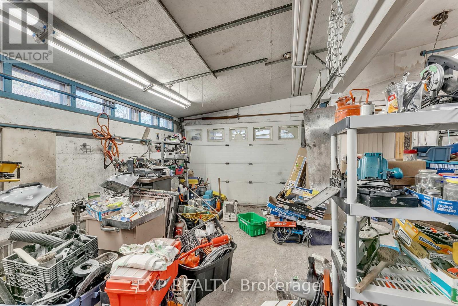 155 Frankford Road, Stirling-Rawdon (Stirling Ward), ON - Indoor Photo Showing Garage