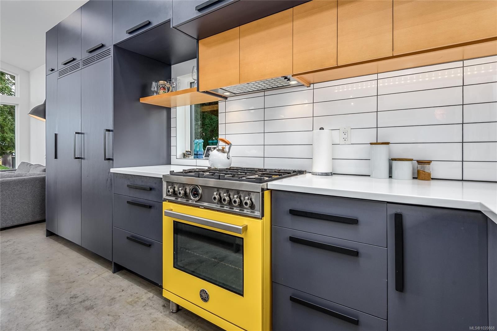 4137 Gartley Point Rd, Royston, BC