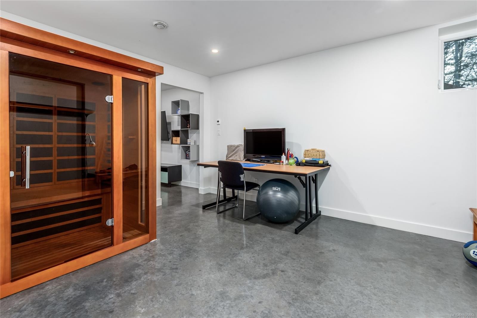 4137 Gartley Point Rd, Royston, BC