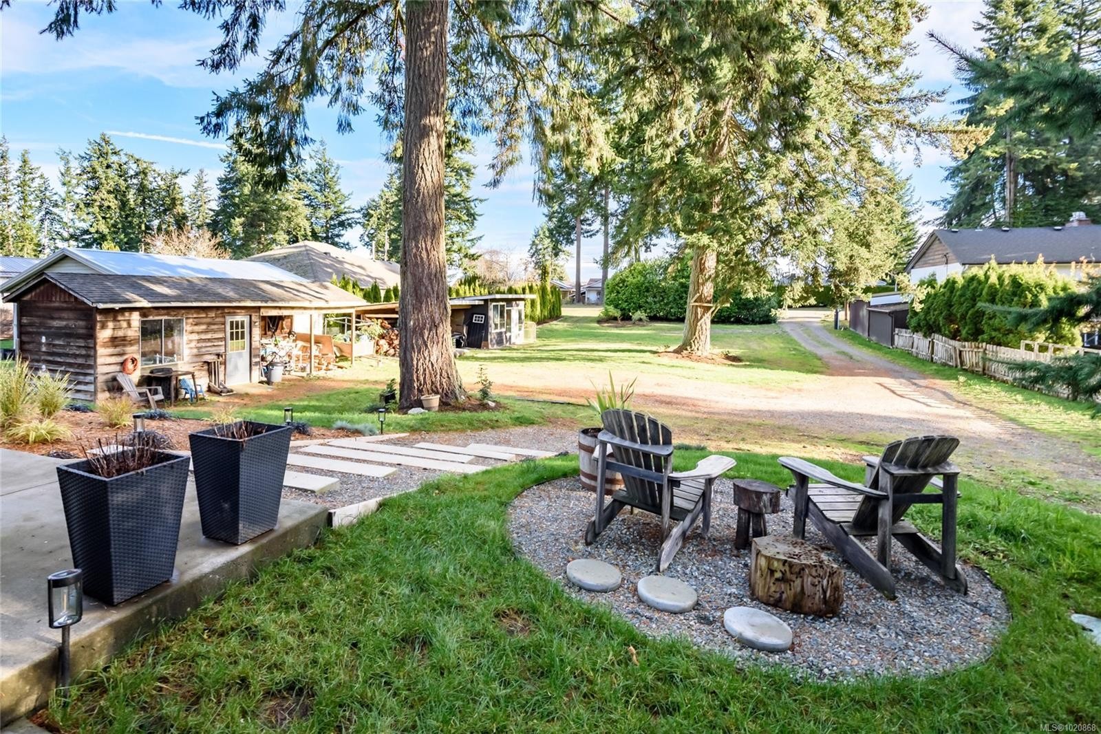 4137 Gartley Point Rd, Royston, BC